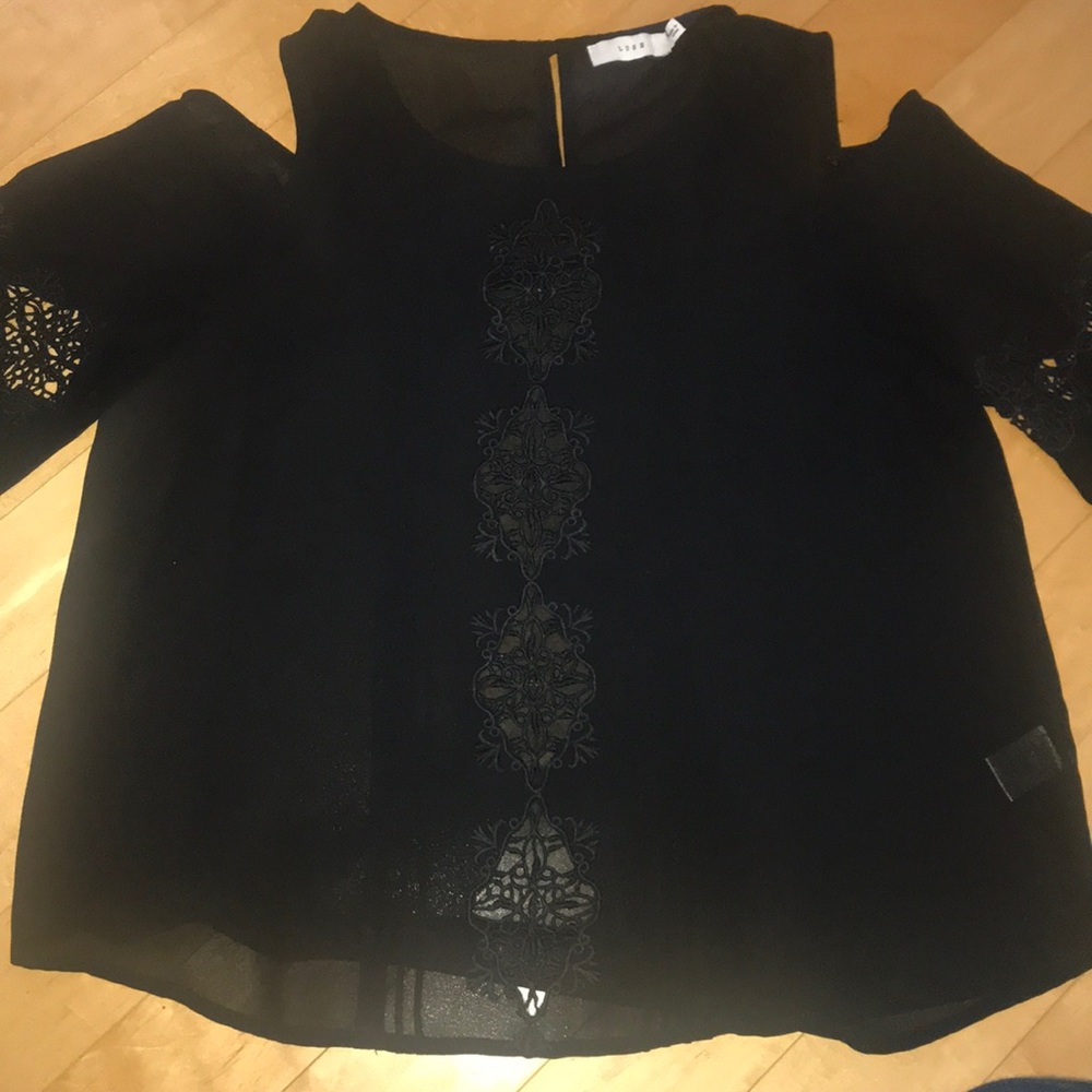 LUSH Chiffon Open Shoulder Peasant Blouse